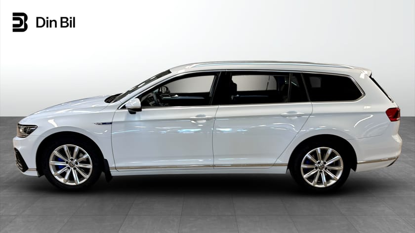 Bild 2 av Volkswagen Passat Sportscombi GTE GTE/Dragpaket/travel assist/tonade rutor