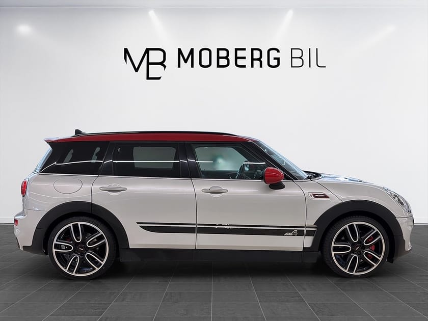 Bild 3 av MINI John Cooper Works ALL4 Clubman 231hk H/K Pano B-Kamera