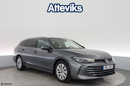 Volkswagen Passat Variant eHybrid 272hk Business Drag Värm Kamera Nav