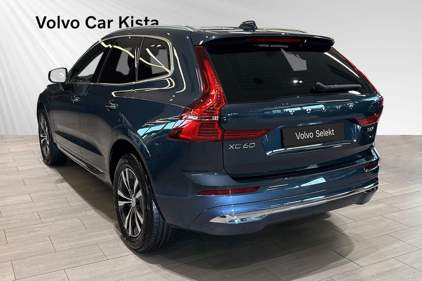 Bild 4 av Volvo XC60 T6 Core Special Edition Drag Panorama B-Kam