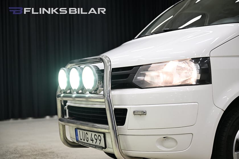 Bild 3 av Volkswagen Transporter Chassi Dubbelhytt 4Motion 140HK Dubbelhytt|Kåpa|V-Inredd|Leasbar|SeUtr!!!