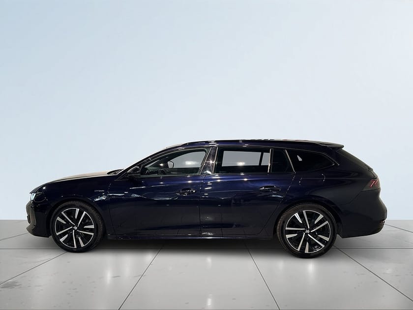 Bild 4 av Peugeot 508 SW Hybrid GT Premium Drag 360° GPS Carplay S/V-hjul