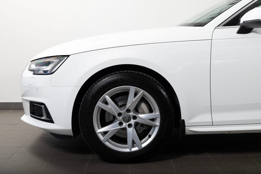 Bild 4 av Audi A4 Avant TDI 190hk quattro S Tronic Värmare/Dragkrok
