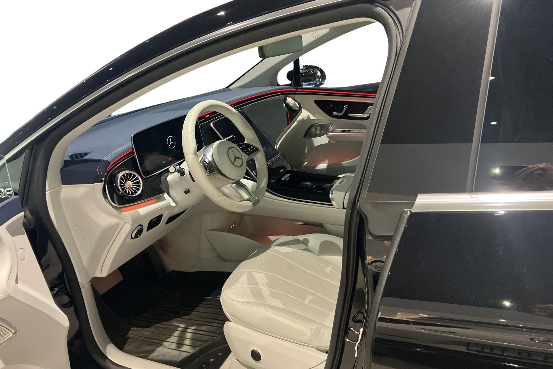 Mercedes-Benz EQE 300 Premium 2023, bild 6/10