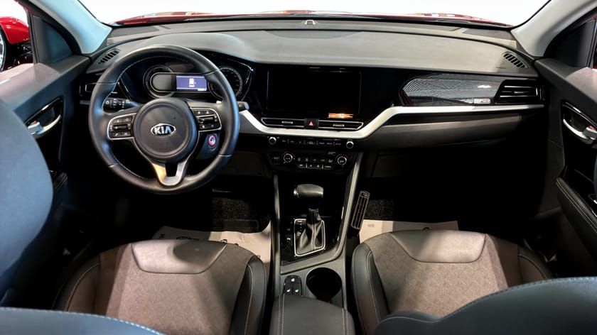 Bild 4 av Kia Niro Hybrid DCT 141HK Värmare Drag
