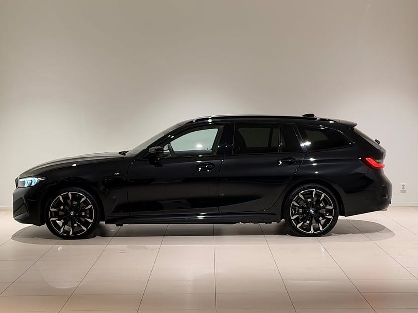 Bild 3 av BMW 330e xDrive Touring