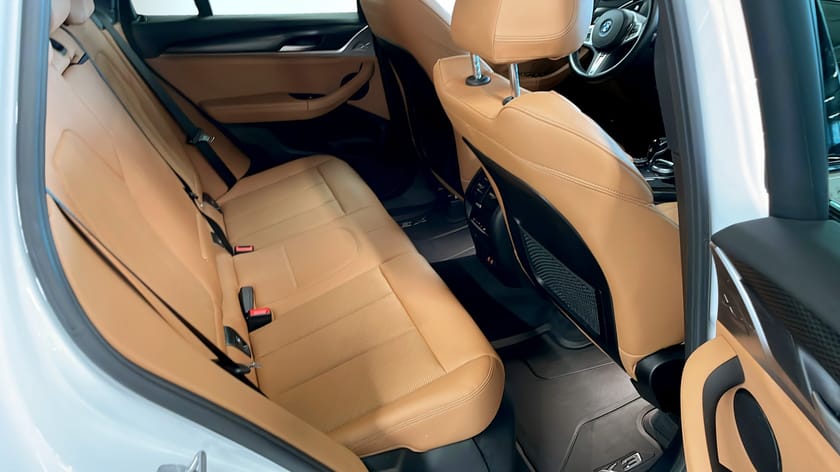 Bild 5 av BMW X3 xDrive30e M-sport Värmare Backkamera Carplay