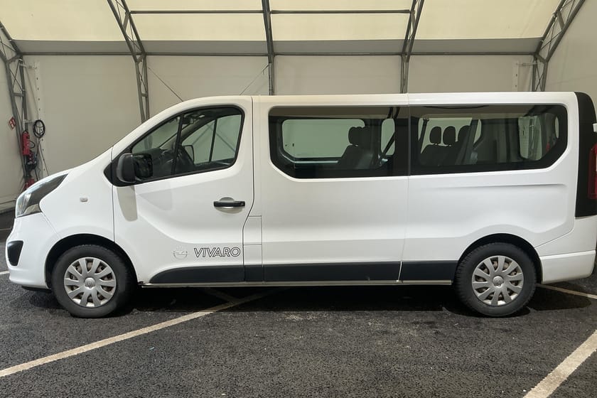 Bild 3 av Opel Vivaro Kombi