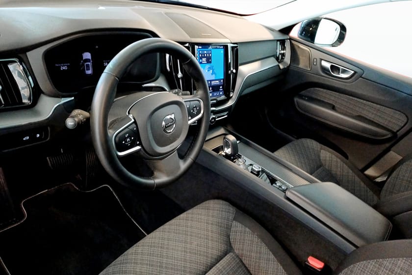Bild 5 av Volvo XC60 Recharge T6 II Core Edition