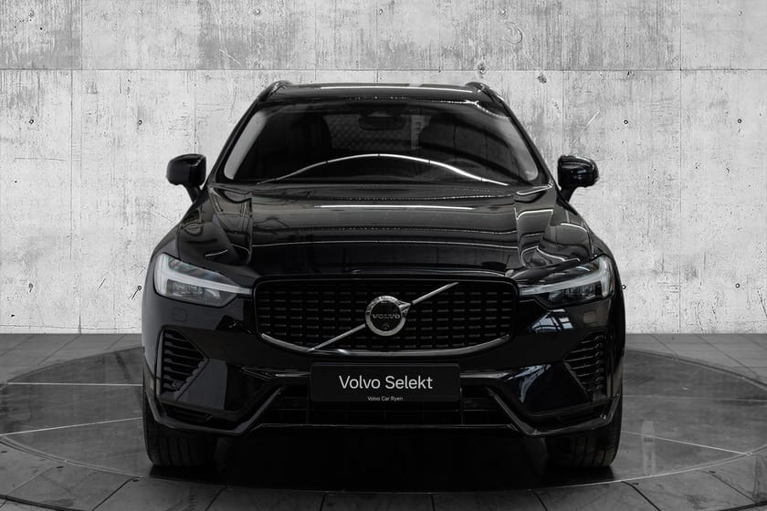 Bilde 4 av Volvo XC60 T6 AWD Plug In Hybrid Ultra Dark 350Hk. Topputstyrt!