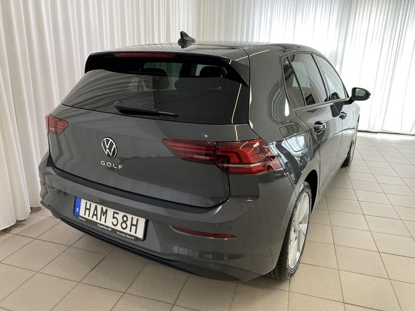 Bild 3 av Volkswagen Golf LIFE 1.5 TSI 150HK