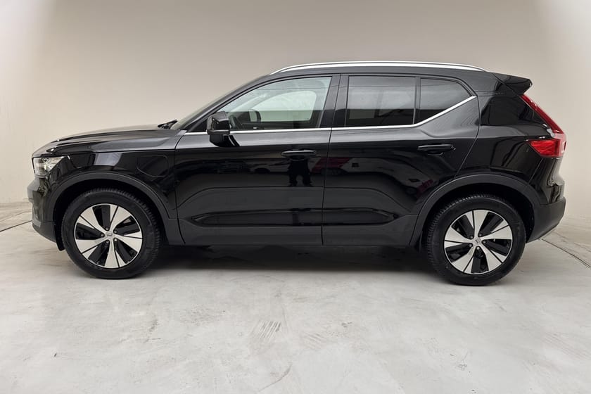 Bild 2 av Volvo XC40 Recharge T4 2WD 211hk Inscription Expression