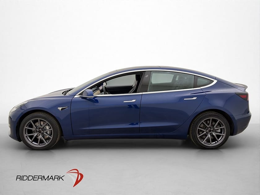 Bild 5 av Tesla Model 3 Long Range AWD Svensksåld Panorama
