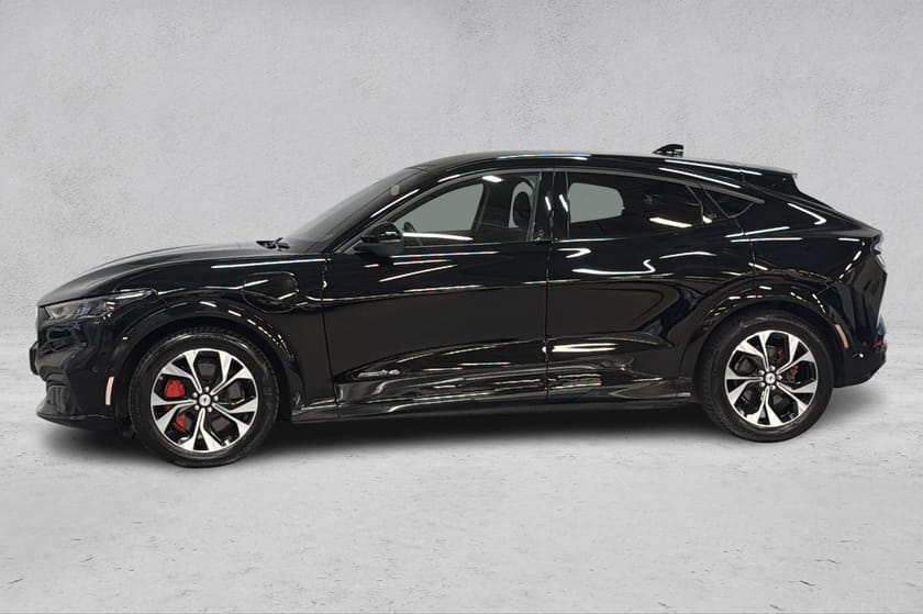 Bilde 2 av Ford Mustang Mach-E Long Range AWD LR Premium /Panorama Glasstak/El.Stoler/360kam/B&O