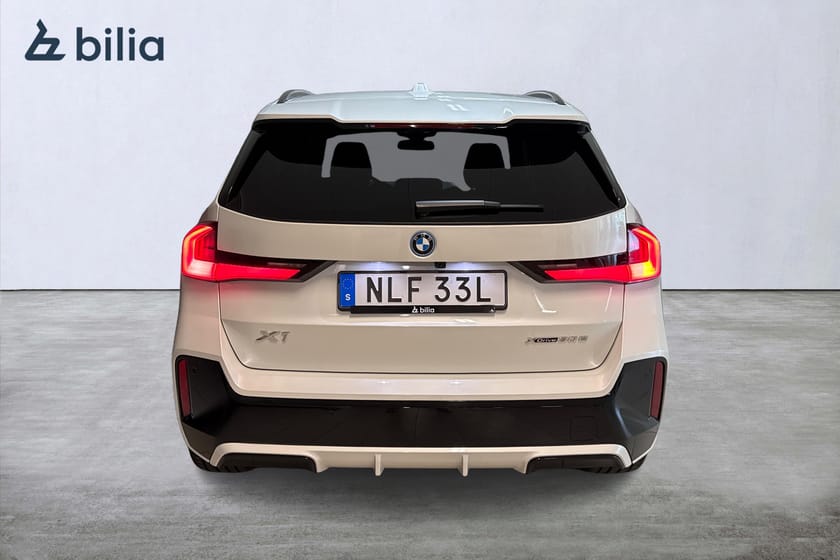 Bild 4 av BMW X1 xDrive30e xDrive 30e / M-Sport Business /HUD /HarmanK /360 Kamera