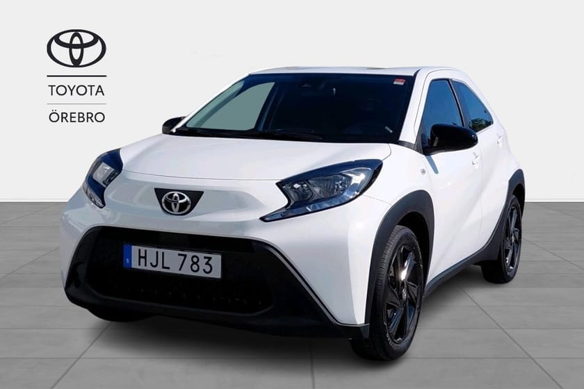 Bild 1 av Toyota Aygo X Play Manuell V-hjul
