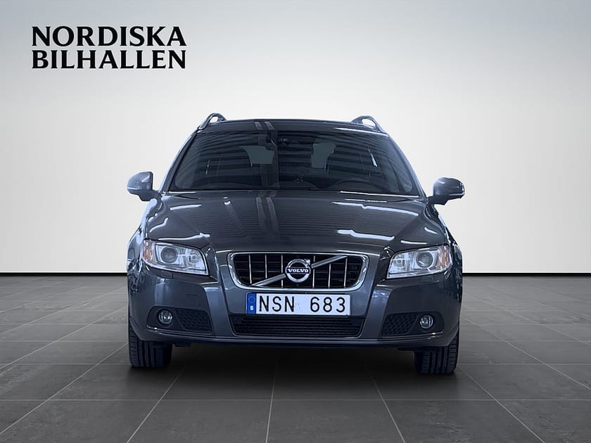 Bild 2 av Volvo V70 **RESERVERAD**