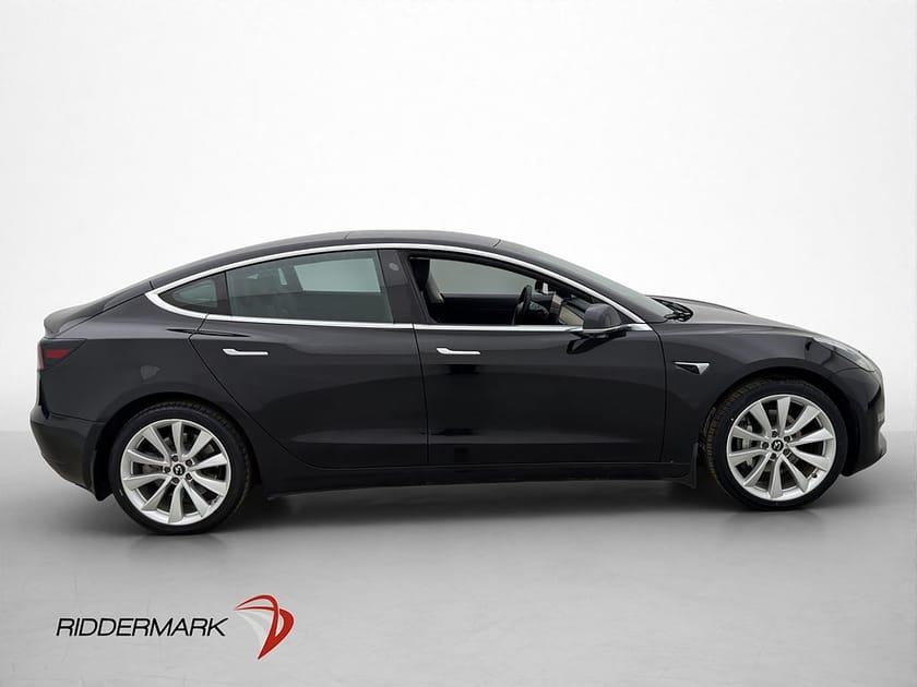 Bild 5 av Tesla Model 3 Standard Range Plus Drag Autopilot Svensksåld
