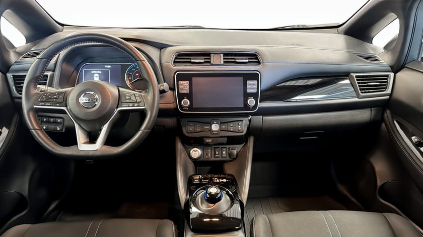 Bild 4 av Nissan Leaf N-Connecta 40 kwh 360-kamera Ratt-värme Navi