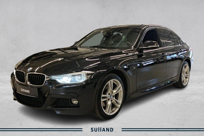 Bilde 1 av BMW 320i xDrive Sedan 184HK M-Sport I Aut I R.kamera I Sportsseter