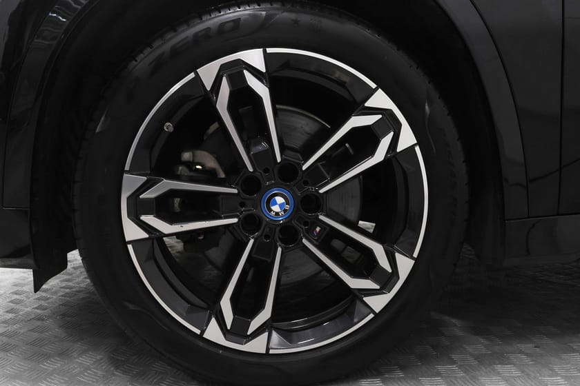 Bilde 5 av BMW iX1 xDrive30