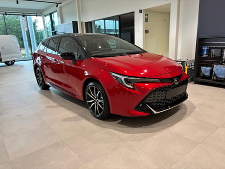 Toyota Corolla Touring Sports Active 1.8 1,8 Hybrid GR-S