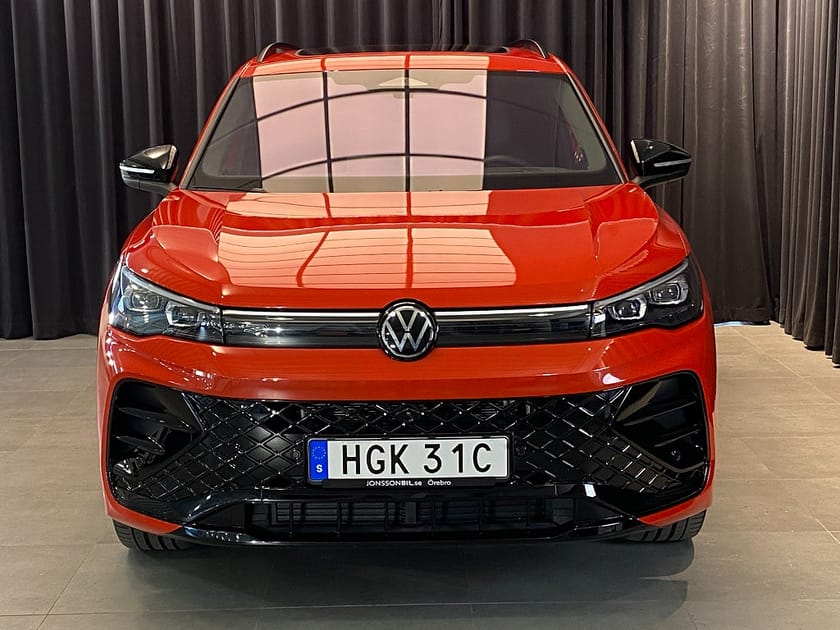 Bild 4 av Volkswagen Tiguan 2.0 TDI DPF SCR 4Motion R-Line (Full Utr)
