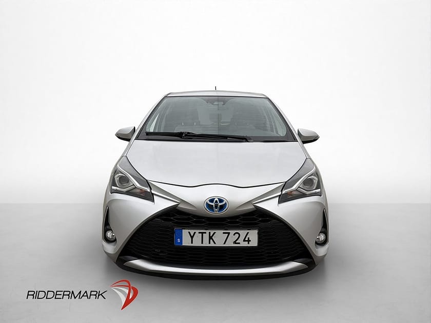 Bild 2 av Toyota Yaris Hybrid Style Kamera 0.36l/mil 360:- skatt