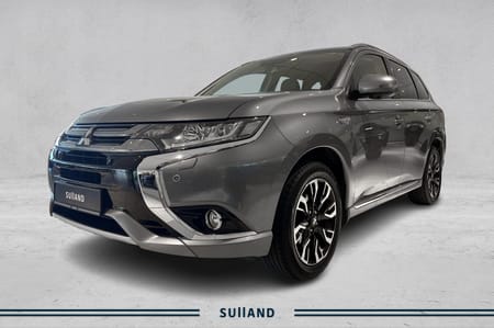 Mitsubishi Outlander PHEV Instyle+ | | AWD | 203hk | 2l | Hengerfeste