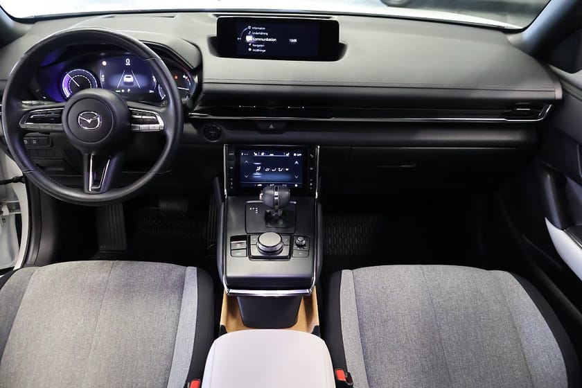 Bild 5 av Mazda MX-30 e-Skyactiv EV Sky V-Hjul HuD Navi Kamera GARANTI