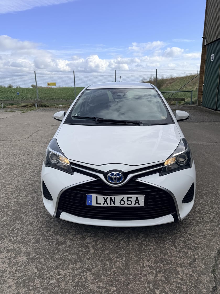 Bild 1 av Toyota Yaris Hybrid 