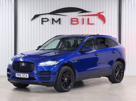 Jaguar F-Pace 30d AWD 300hk Panorama Värmare Drag Läder S&V-Hjul