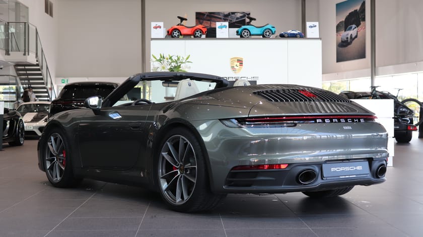 Bild 2 av Porsche 911 Carrera 4S Cabriolet Bakaxelstyrning / PDCC / BOSE / Surround View