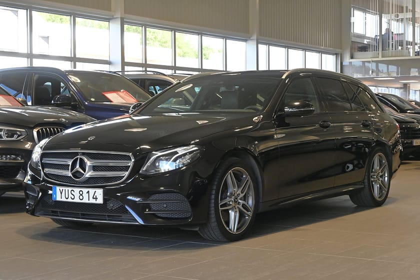 Bild 1 av Mercedes-Benz E 220 T d 4MATIC AMG Sky Burmester Drag