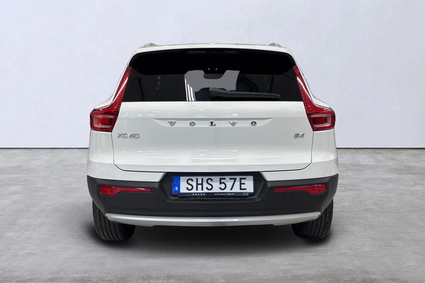 Bild 5 av Volvo XC40 B4 FWD Bensin Mom Adv Navi Pro Edt