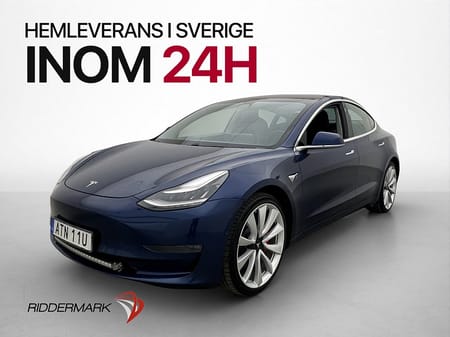 Tesla Model 3 Performance Pano Kamera Navi Skinn Sv-såld