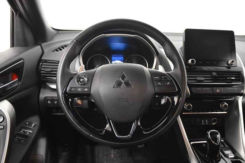 Bild 2 av Mitsubishi Eclipse Cross PHEV 2.4 4WD Plug-in Fleet B-kam Moms