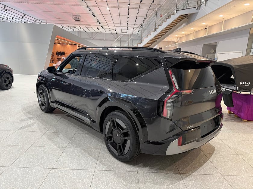 Bild 2 av Kia EV9 AWD