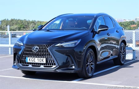 Lexus NX 450h+