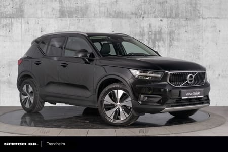 Volvo XC40 T5 Twin Engine Momentum. Krok/Adaptiv CC/Volvo On Call