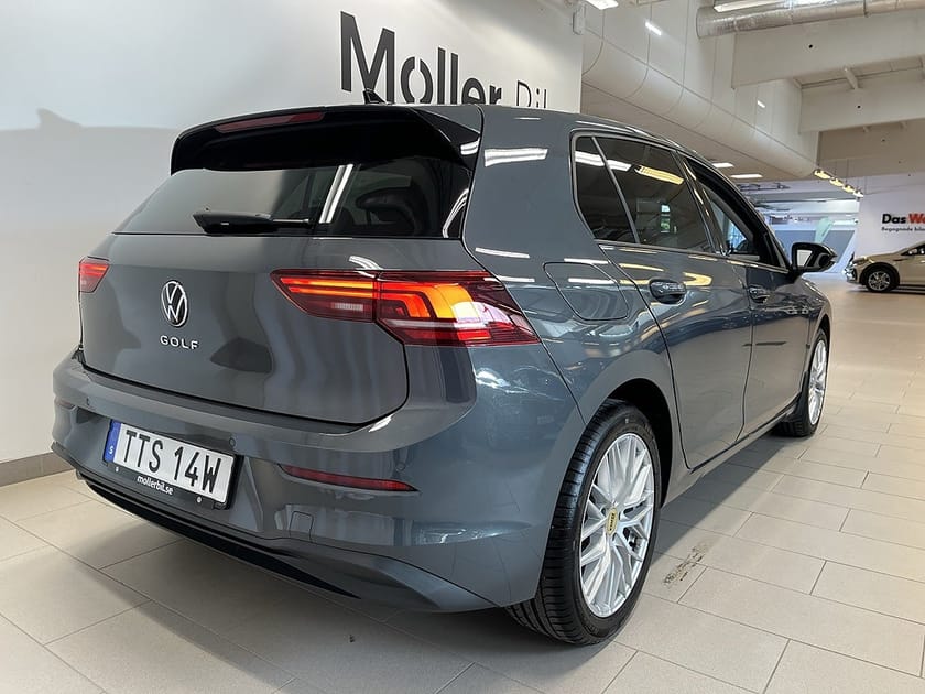 Bild 3 av Volkswagen Golf Plus 1.5 eTSI 150hk I Dragkrok I Backkamera
