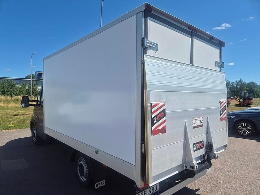 Bild 4 av Iveco Daily 35-140 Chassi Cab