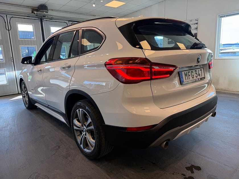 Bild 3 av BMW X1 xDrive20d Steptronic Sport line Drag B-kamera 190hk