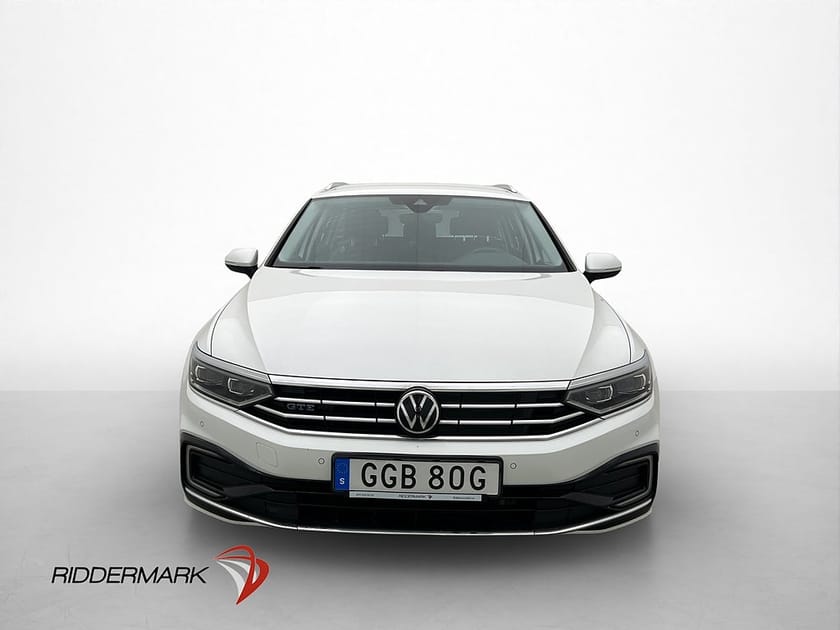 Bild 2 av Volkswagen Passat Sportscombi GTE SC 1.4 TSI 218hk Drag Värmare Kamera