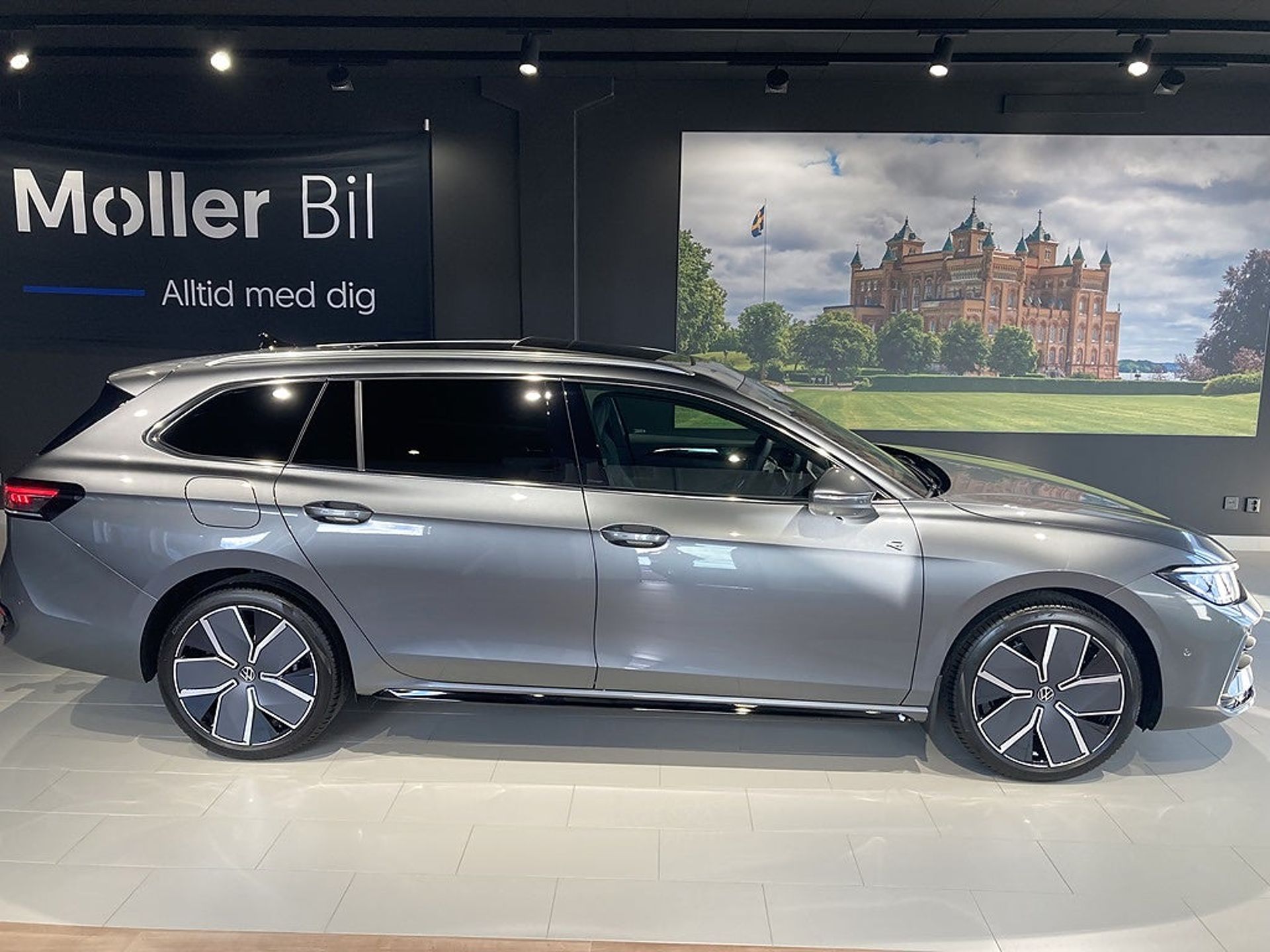 Volkswagen Passat Variant eHybrid 2026, kuva 2/10
