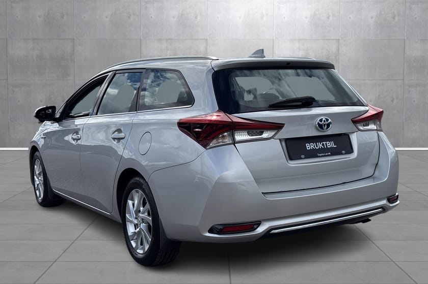 Bilde 3 av Toyota Auris Touring Sports Hybrid Comfort