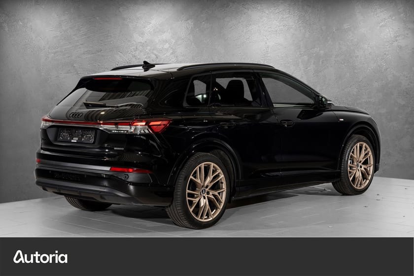 Bilde 2 av Audi Q4 55 e-tron quattro quattr edt s line
