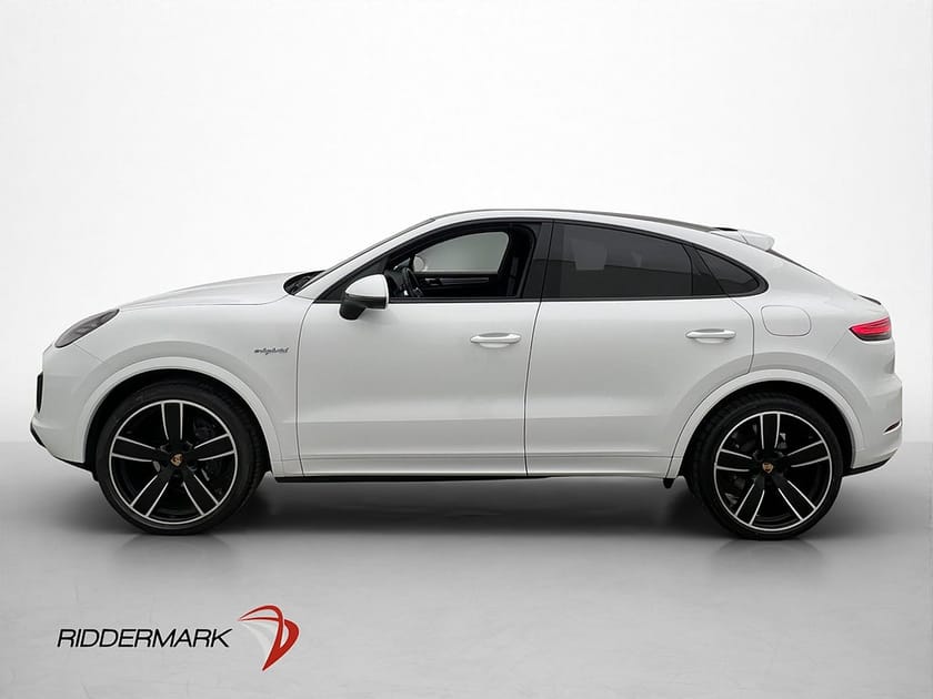Bild 4 av Porsche Cayenne Coupé E-Hybrid 462hk PASM Pano BOSE  360°