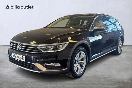 Volkswagen Passat Alltrack 2.0 TDI 4M 190hk / Drag Kamera CarPlay Värmare Skinn