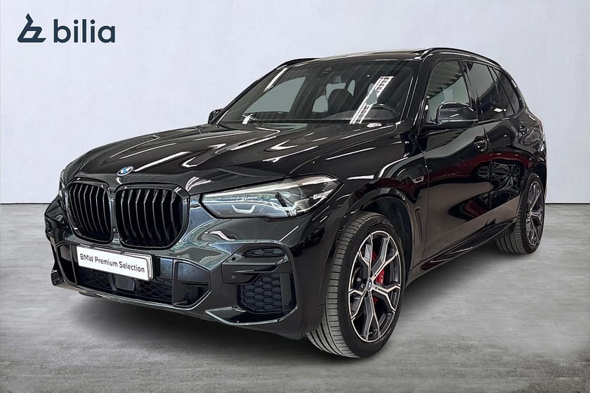 Bild 1 av BMW X5 xDrive45e iPerformance xDrive 45e M-Sport | Panorama | Drag | Aktiv farth.